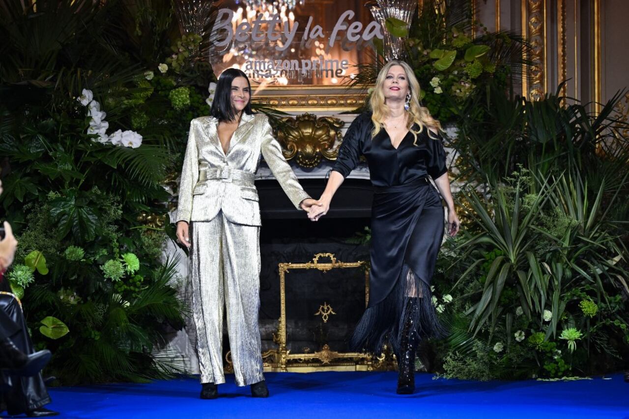 Natalia Ramírez y Lorna Cepeda (Photo by Miguel MEDINA / AFP)