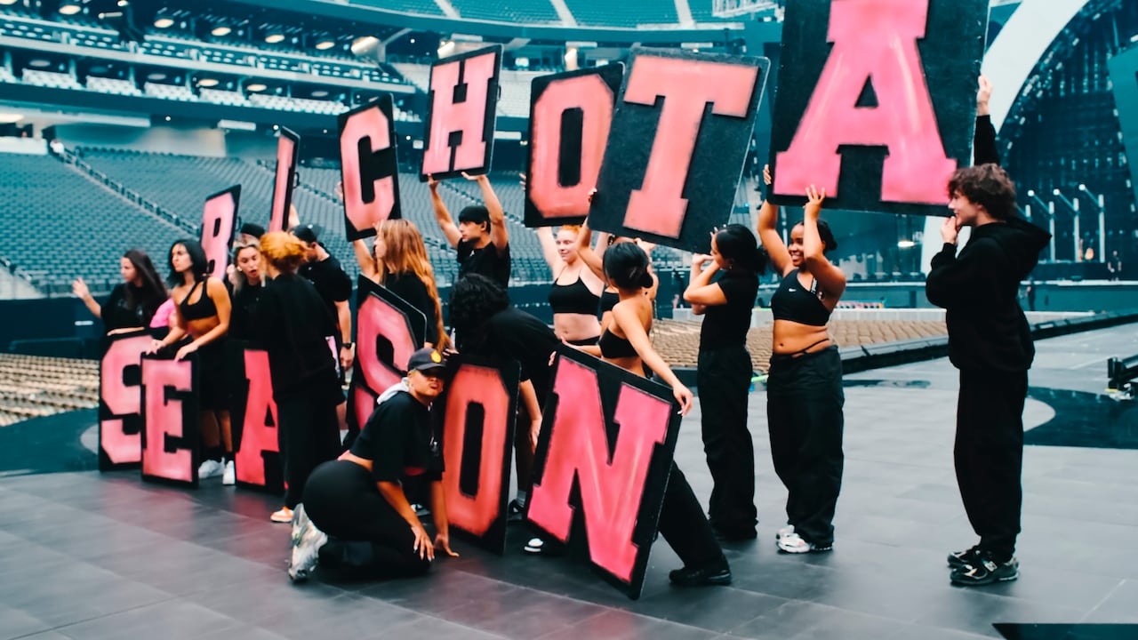 Karol G anunció el estreno de ‘La PremiEre’ de su álbum ‘Tropicoqueta’: fecha, hora y dónde verlo en Colombia