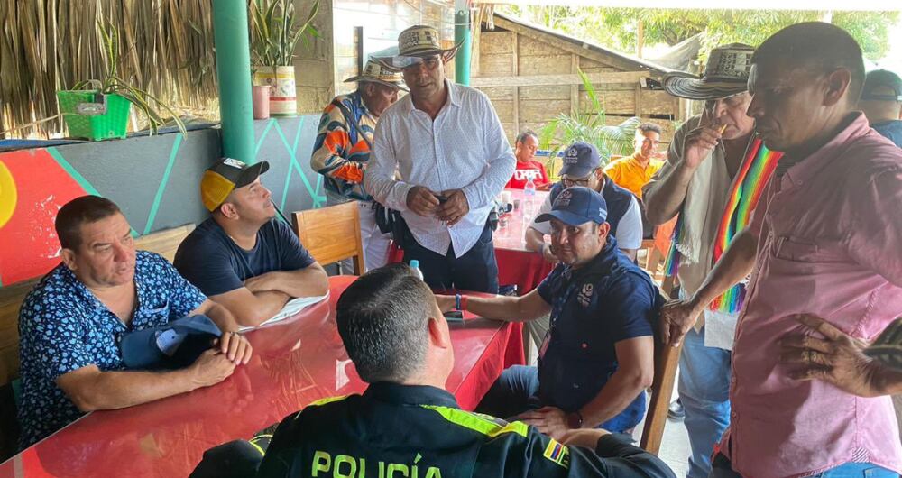 Líderes mantendrán bloqueos hasta encontrar un acuerdo con el Gobierno nacional.