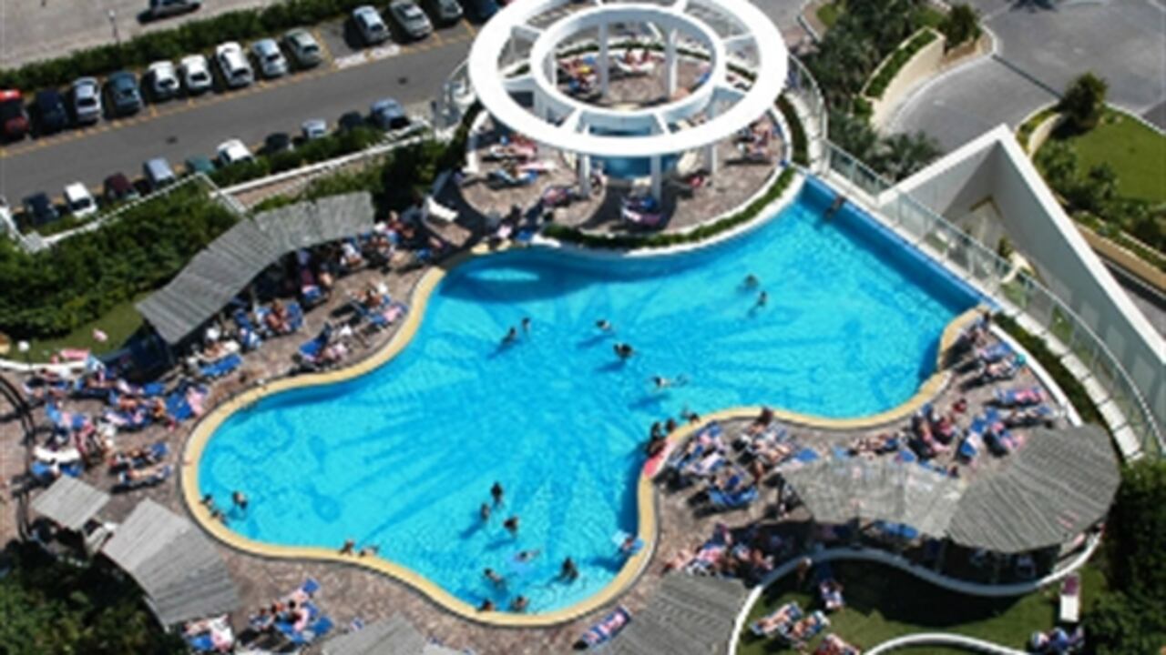 Hotel Casino Conrad, del grupo chileno Enjoy.