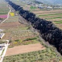 Científicos explican por qué esta gigantesca grieta de China sigue aumentando de tamaño.