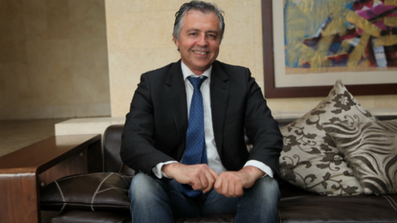 Alain Garay, vicepresidente de la Asociación Latinoamericana de Derecho Médico, durante su visita a Colombia.