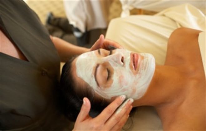 La exfoliación ayuda a mejorar la apariencia de la piel.  Foto: THINKSTOCK