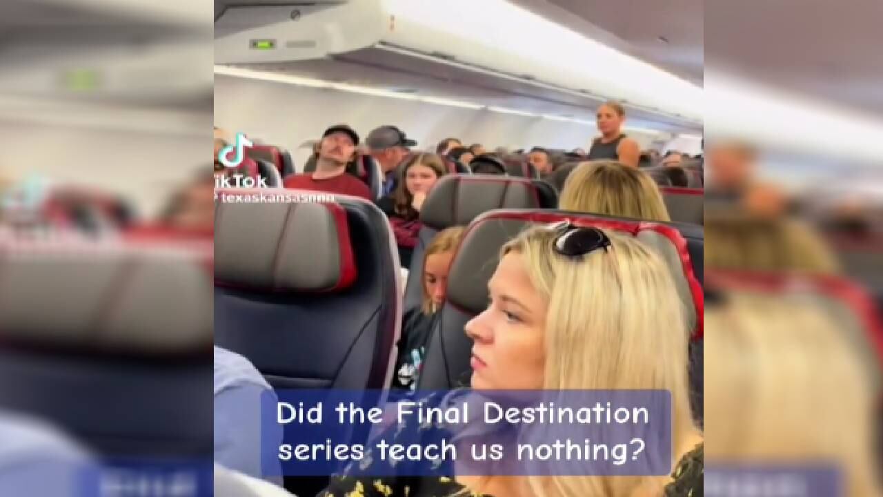 El desconcierto invadió a los demás pasajeros.