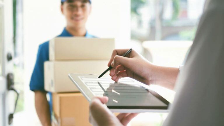 En julio de 2020 se realizaron en promedio 479 transacciones en línea por minuto, 100.4 % más que en el mismo mes del año anterior, revela un reciente estudio (2020-2021) de la Cámara Colombiana de Comercio Electrónico.