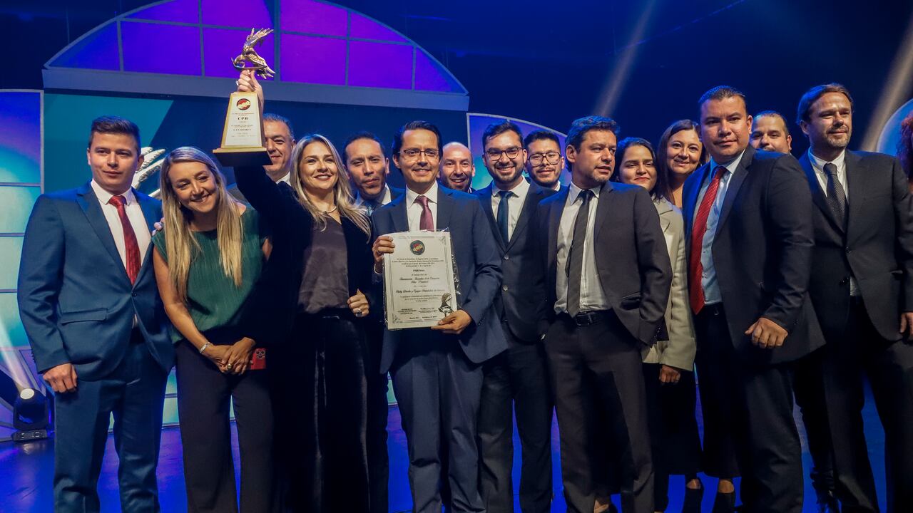 Vicky Dávila, Semana gana Premio CPB 2024