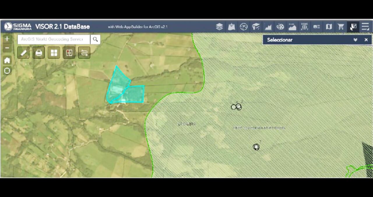 Los predios El Manantial y La Floresta, en donde se localiza la Planta Manantial, dedicada al embotellamiento de agua, se encuentran por fuera de la reserva.