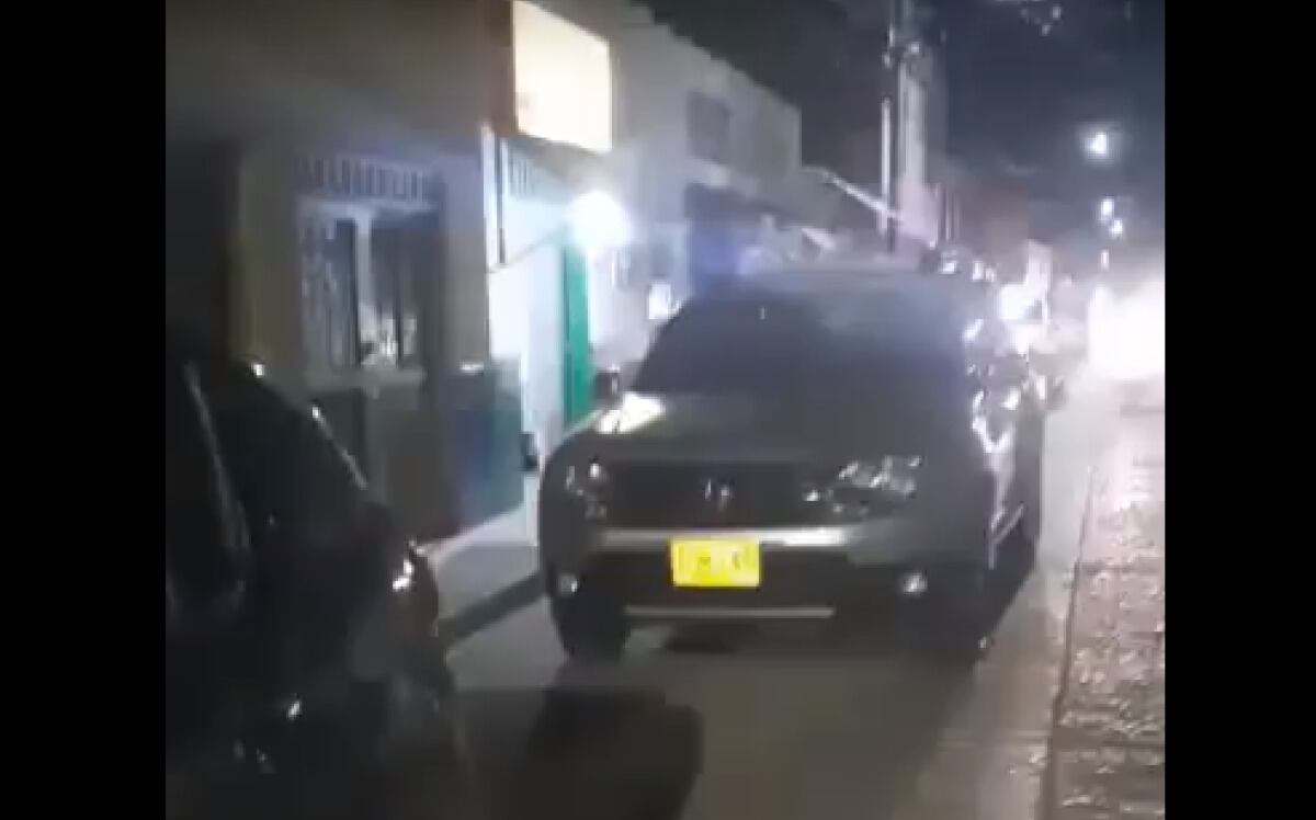 Destituyen al capitán que usaba carro inmovilizado en Huila. El oficial además fue inhabilitado en primera instancia a 10 años para ejercer cargos públicos.