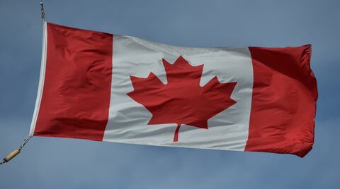 A general view of the Canadian national flag as seen in Edmonton on the eve of the 2021 federal election.
On Sunday, September 19, 2021, in Edmonton, Alberta, Canada. (Photo by Artur Widak/NurPhoto)