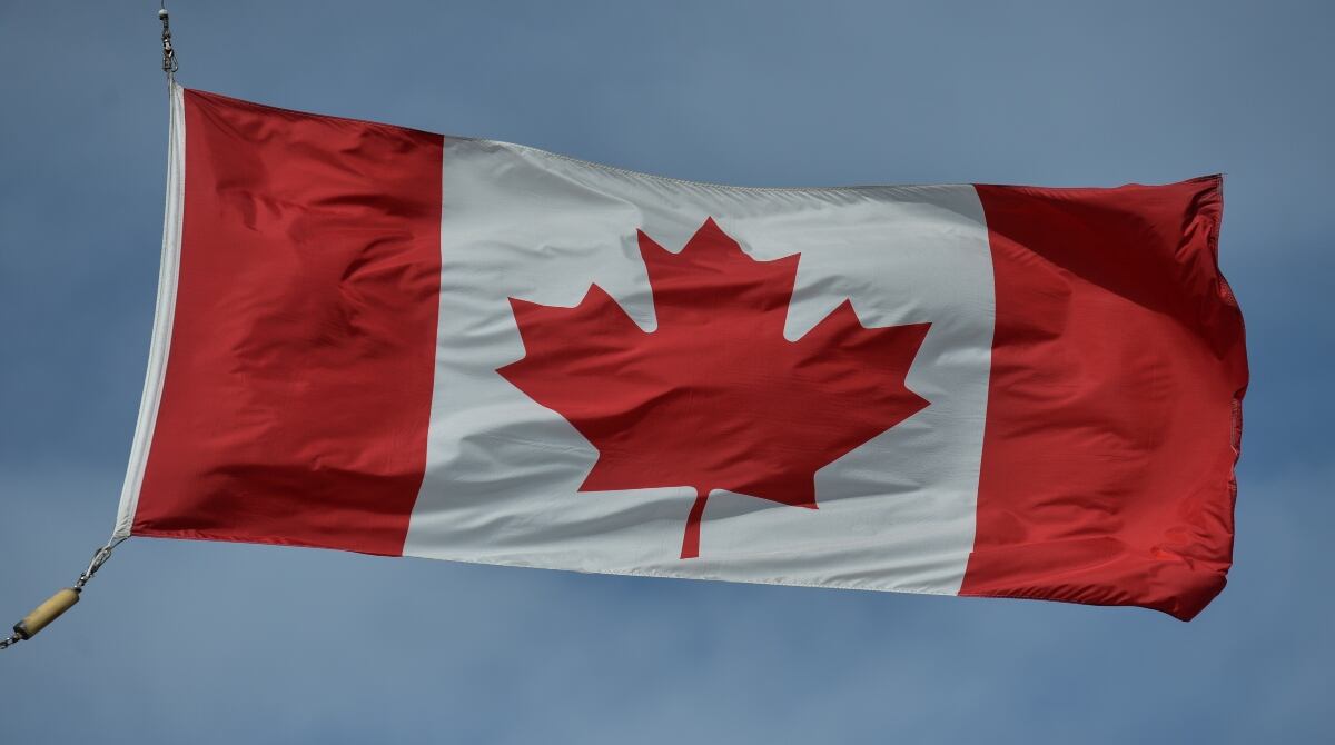 A general view of the Canadian national flag as seen in Edmonton on the eve of the 2021 federal election.
On Sunday, September 19, 2021, in Edmonton, Alberta, Canada. (Photo by Artur Widak/NurPhoto)