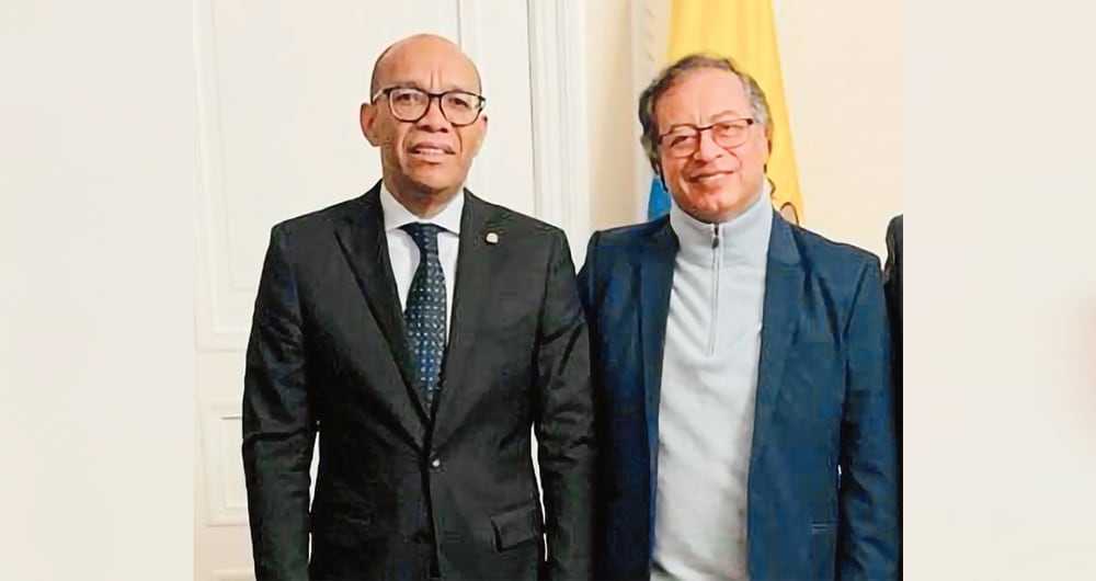    El presidente Petro dejó plantado al magistrado Chaverra en un evento de la Corte Suprema en Chocó. Pero, al presentar excusas, lo calificó de “negro conservador”.