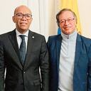 El presidente Petro dejó plantado al magistrado Chaverra en un evento de la Corte Suprema en Chocó. Pero, al presentar excusas, lo calificó de “negro conservador”.