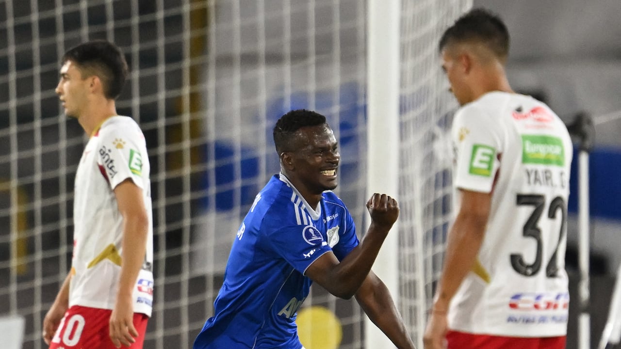 Carlos Darwin Quintero, de Millonarios. El atacante dio el triunfo al azul ante Boston River en Copa Sudamericana.