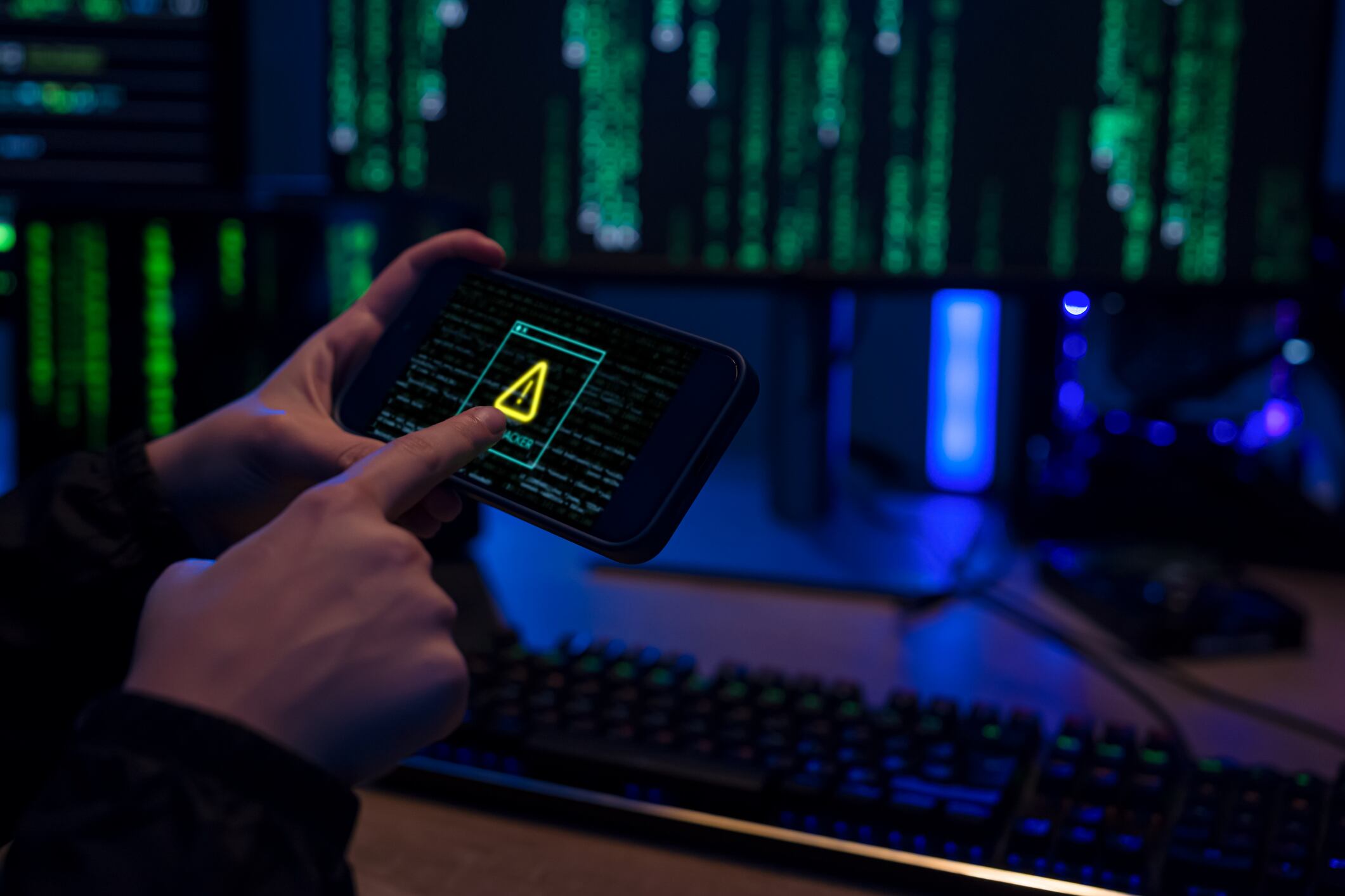 Conexiones 2G activas permiten el envío de SMS falsos que roban contraseñas.