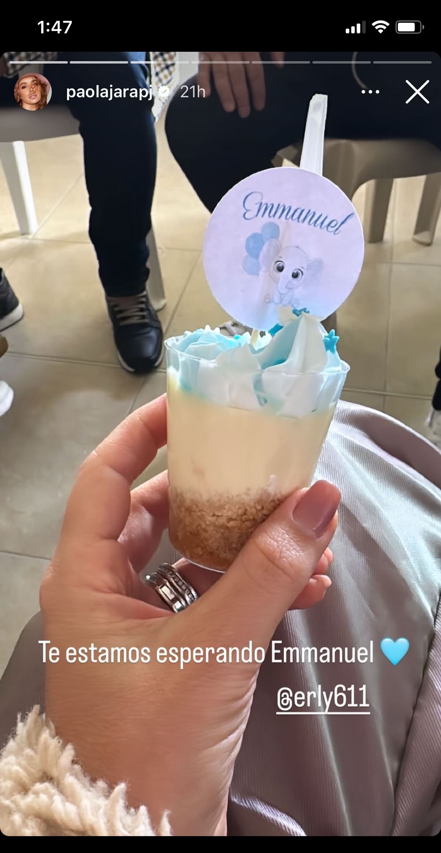 La cantante compartió una foto que sorprendió a sus fans