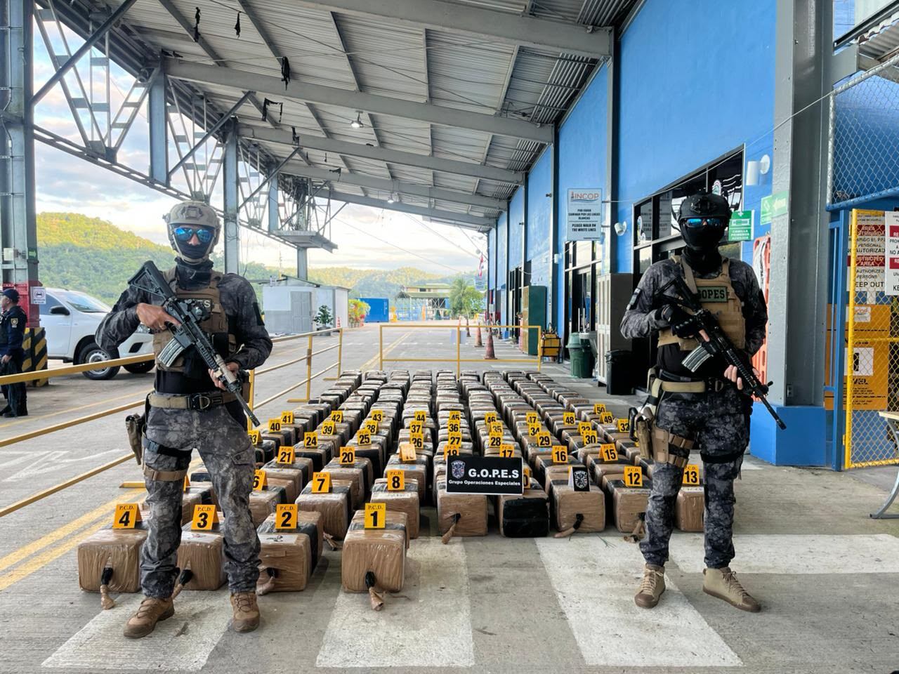 La droga encontrada en el narcosubmarino.