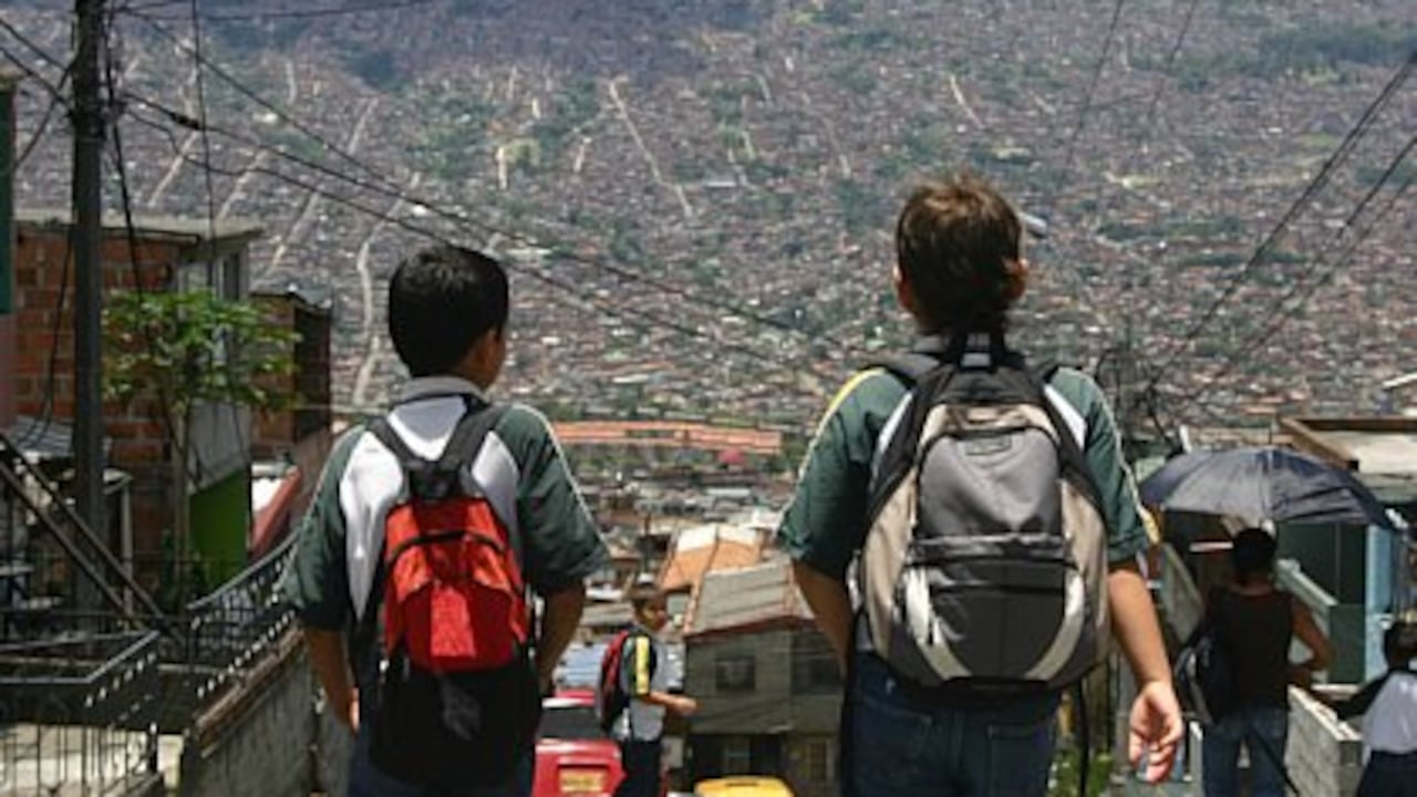 Los delitos contra los niños podrían ser castigados incluso con prisión perpetua. El Congreso estudia si autoriza un referendo para que los ciudadanos decidan si esta puede ser la sanción.