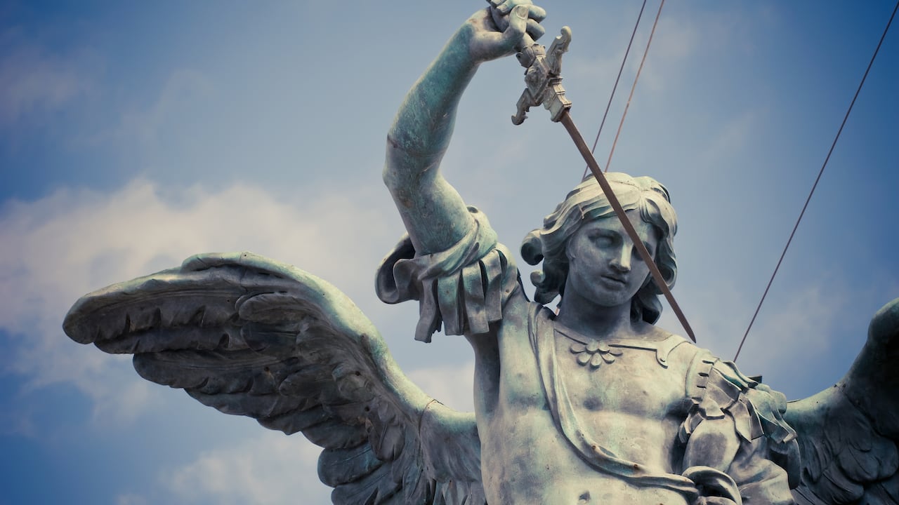 San Miguel Arcángel es el guardián de los ángeles.