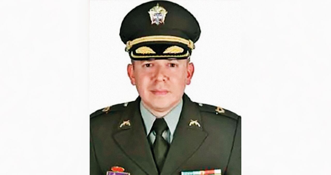 El mayor Peter Steven Nocua fue el jefe de la Policía Fiscal y Aduanera (Polfa) en Cartagena. Lo investigaron por corrupción y se convirtió en agente infiltrado de la Fiscalía en la investigación paralela.