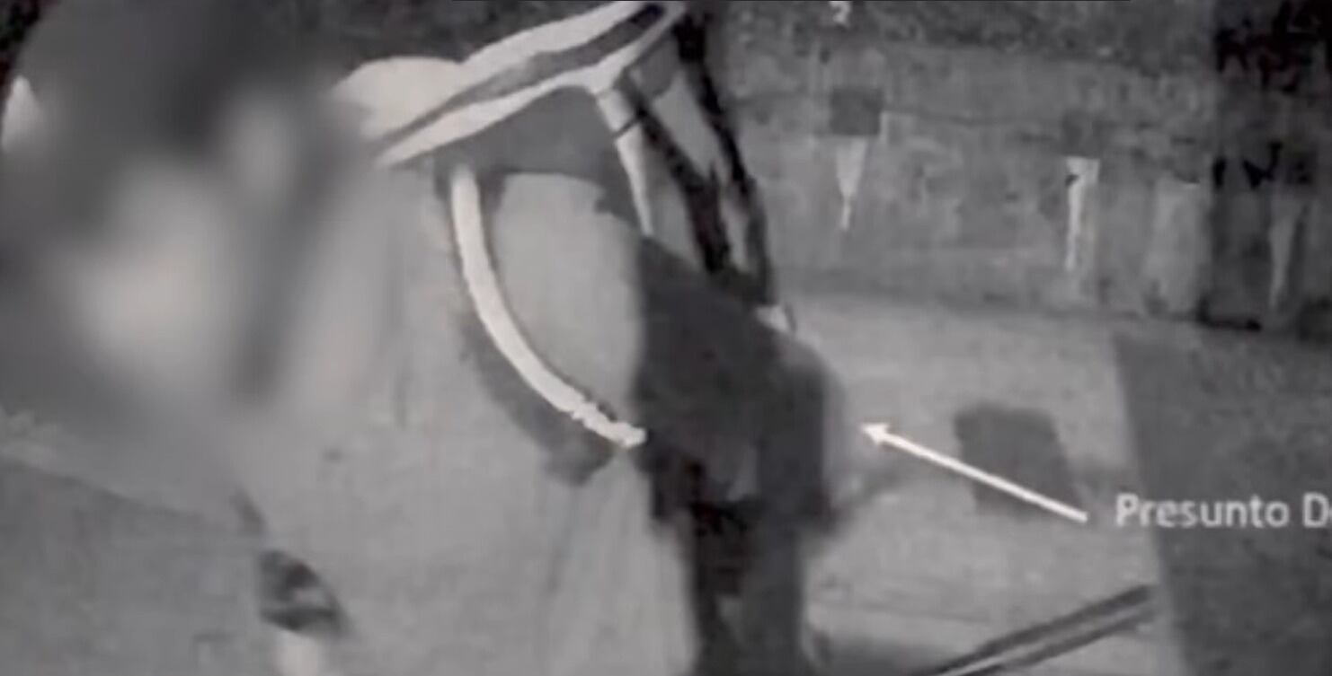 Domiciliario en el conjunto.