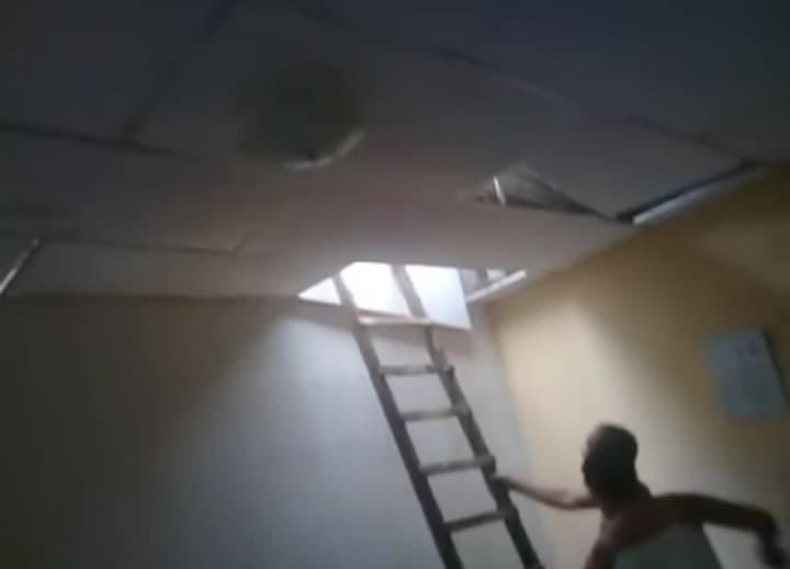 Casas destechadas en Usiacurí.