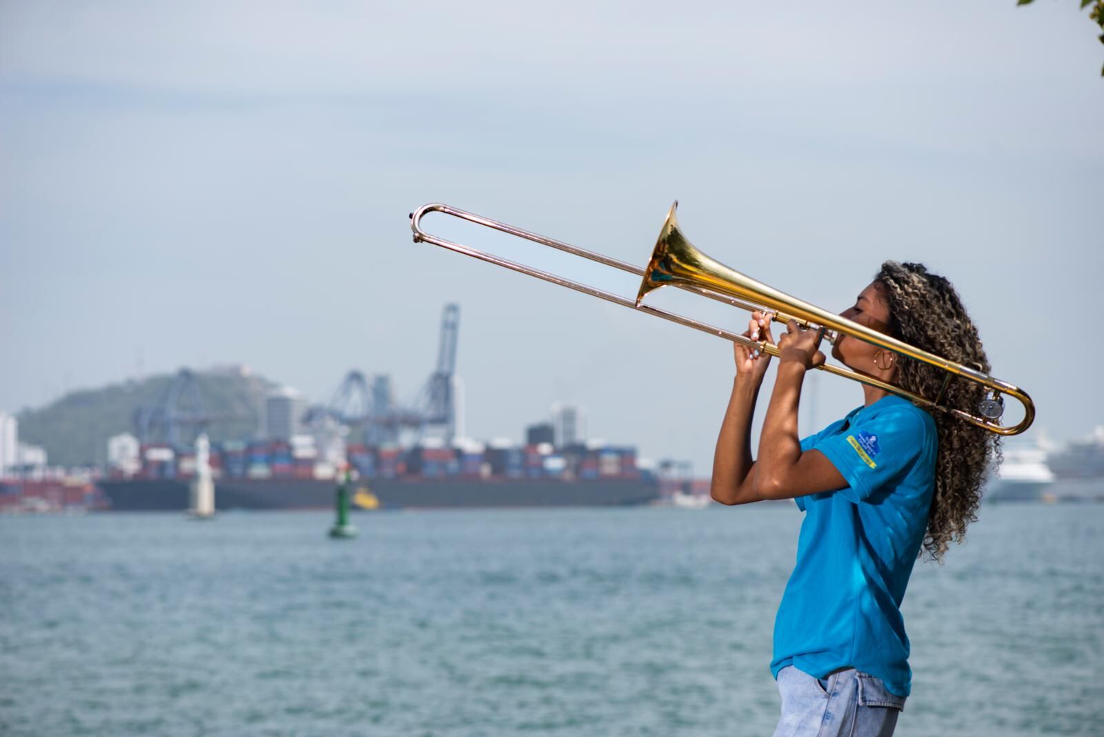 A través de la Escuela de Música Puerto Azul, la Fundación Puerto de Cartagena fortalece los proyectos de vida de niños y jóvenes.