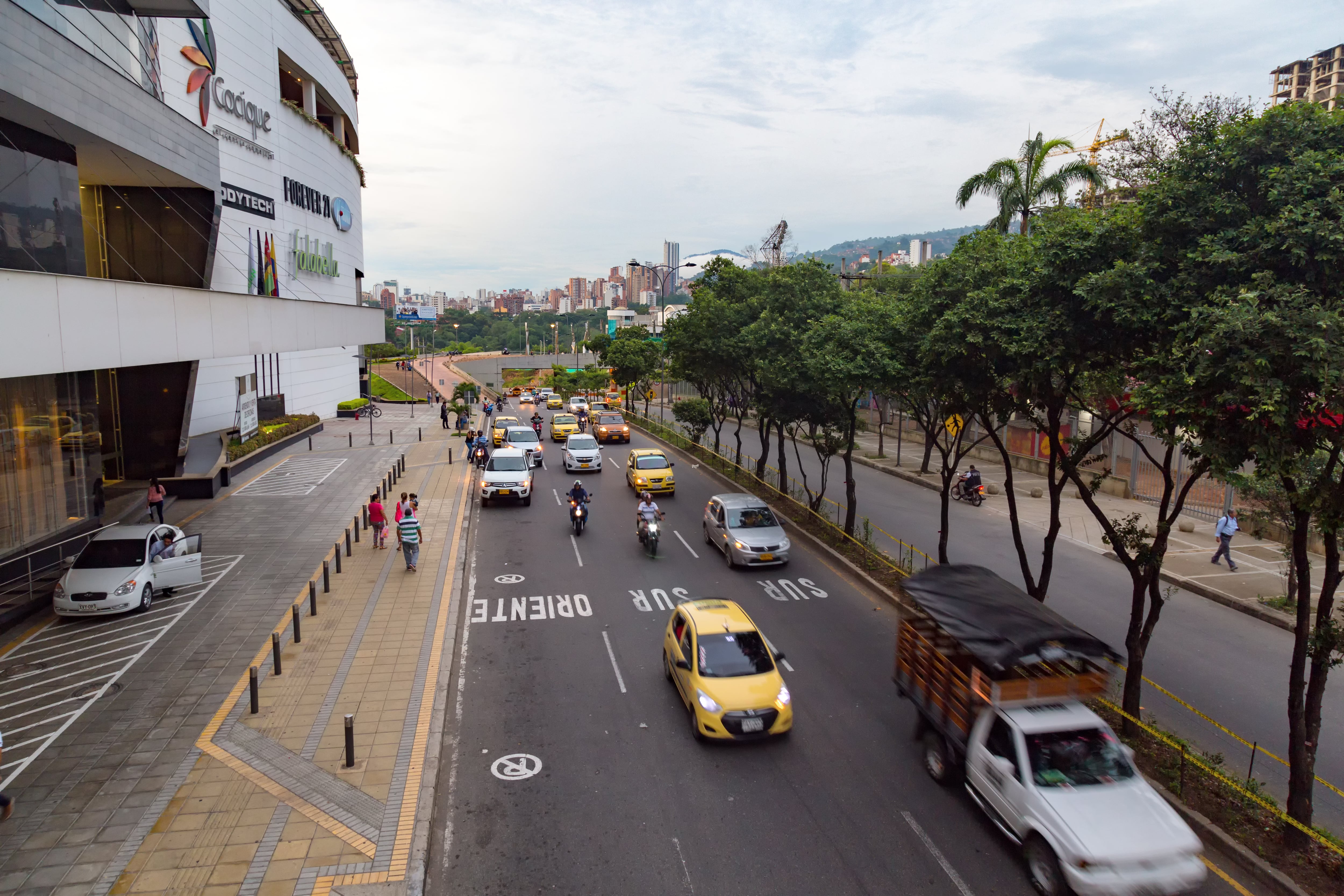 Autoridades de tránsito anuncian ajustes en el Pico y Placa para optimizar la circulación vehicular.