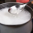 El agua de arroz puede contrarrestar la diarrea.