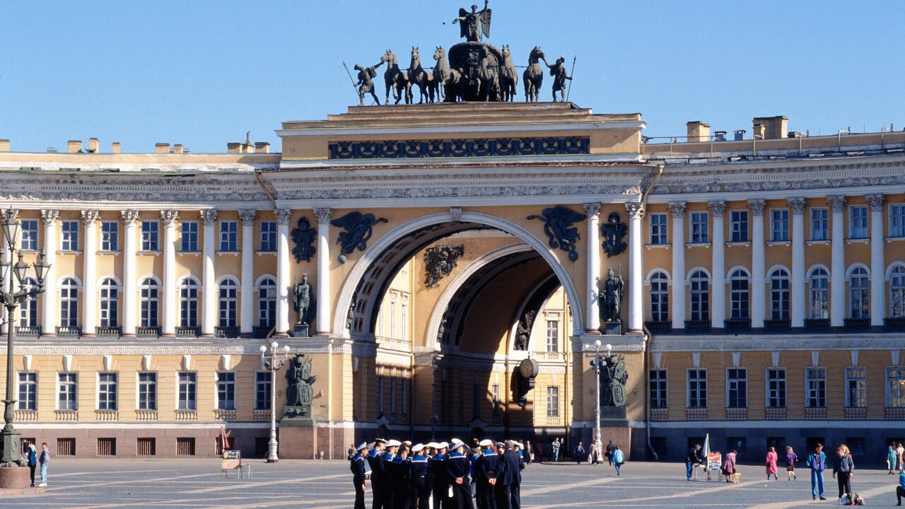 Plaza en San Petersburgo en Rusia, imagen de referencia Getty Images.