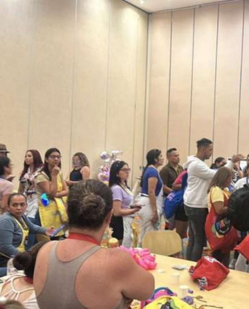 Este es el momento en el que llegaron los asistentes al evento