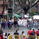 Estudiantes universitarios bloquearon la carrera Séptima este 29 de agosto.