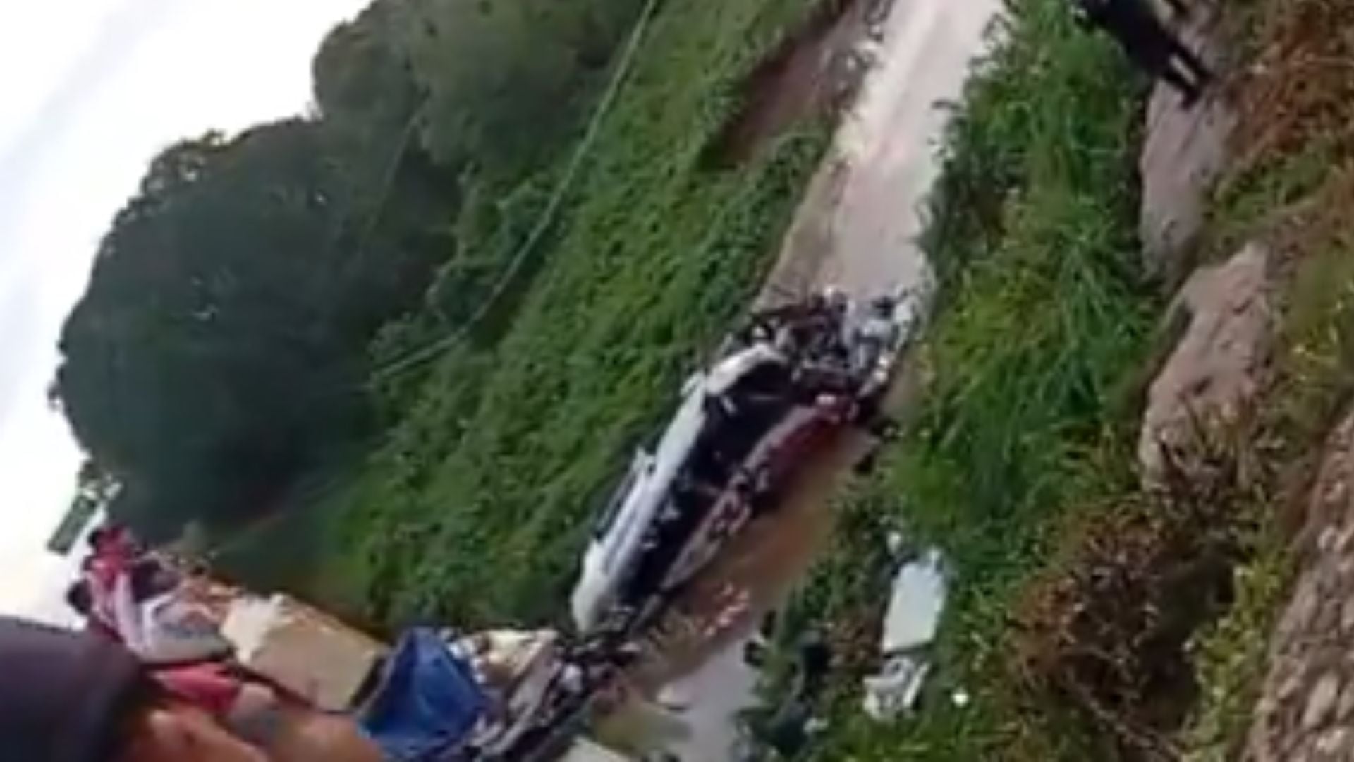 Imagen del estado en el que quedó el bus en donde viajaba Kbeto Zuleta