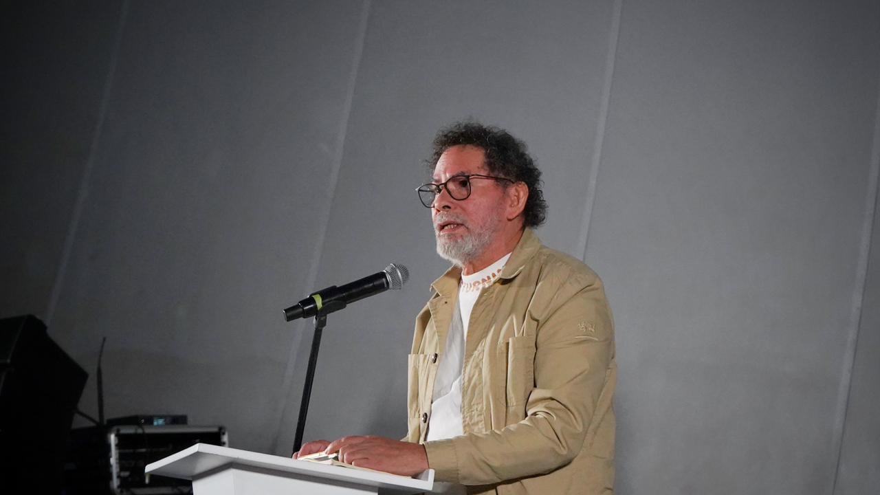 Pastor Alape, miembro del Partido Comunes, asistió al evento y pidió que cese la violencia contra los firmantes de paz, así como la estigmatización de la que siguen siendo objeto.