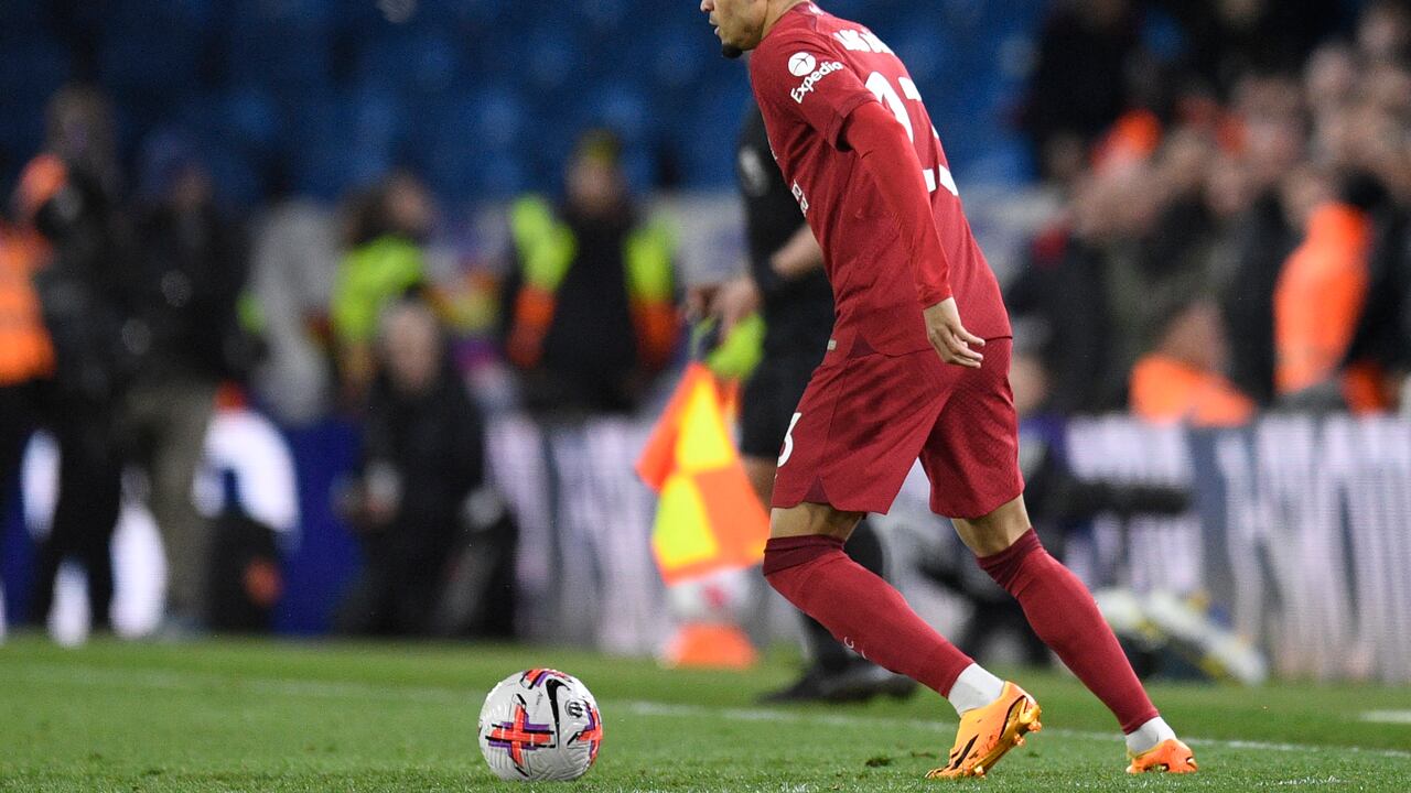 El colombiano regresó a las canchas con Liverpool después de seis meses.
