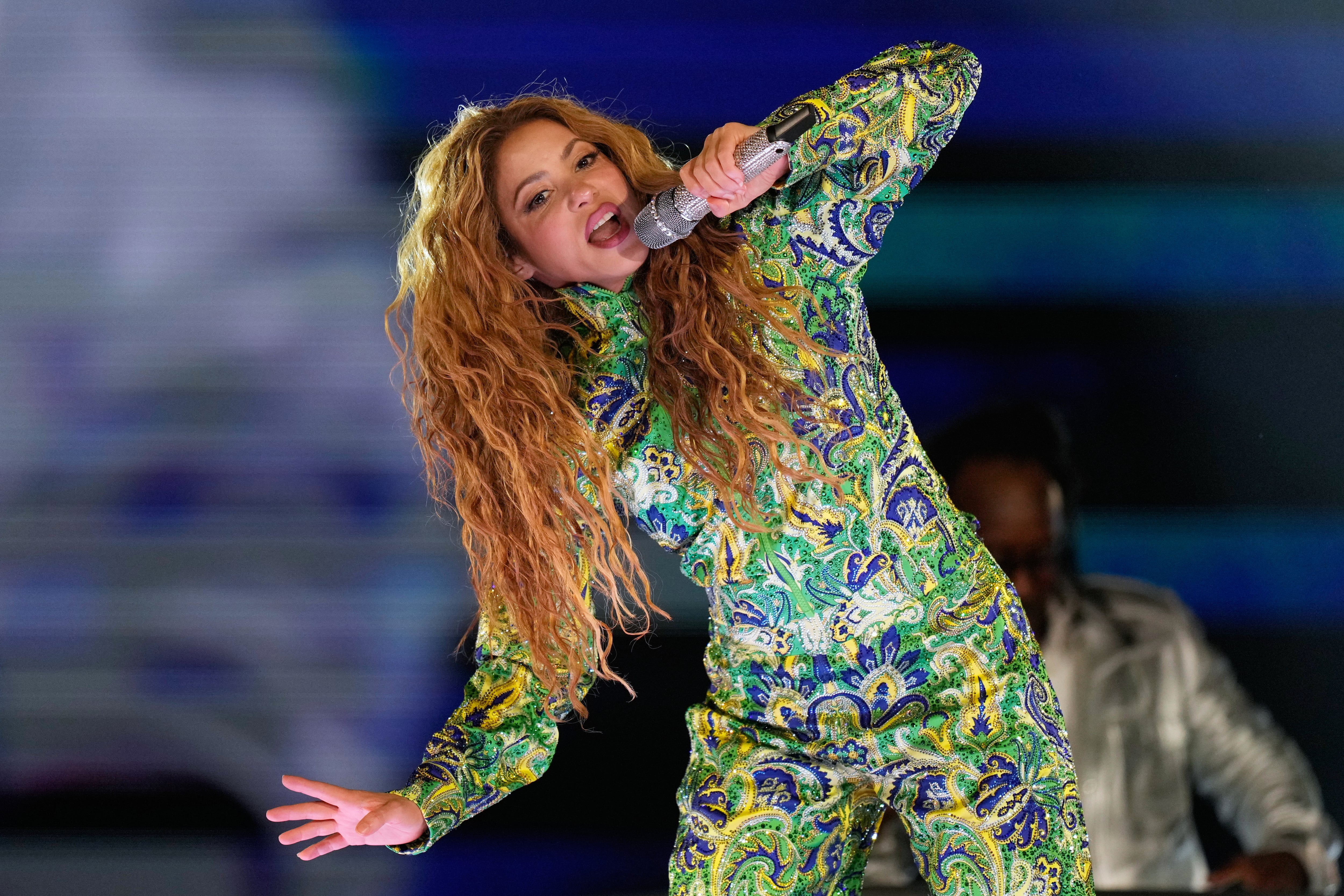 La colombiana Shakira actuó durante un concierto gratuito en la playa de Copacabana, en Río de Janeiro.