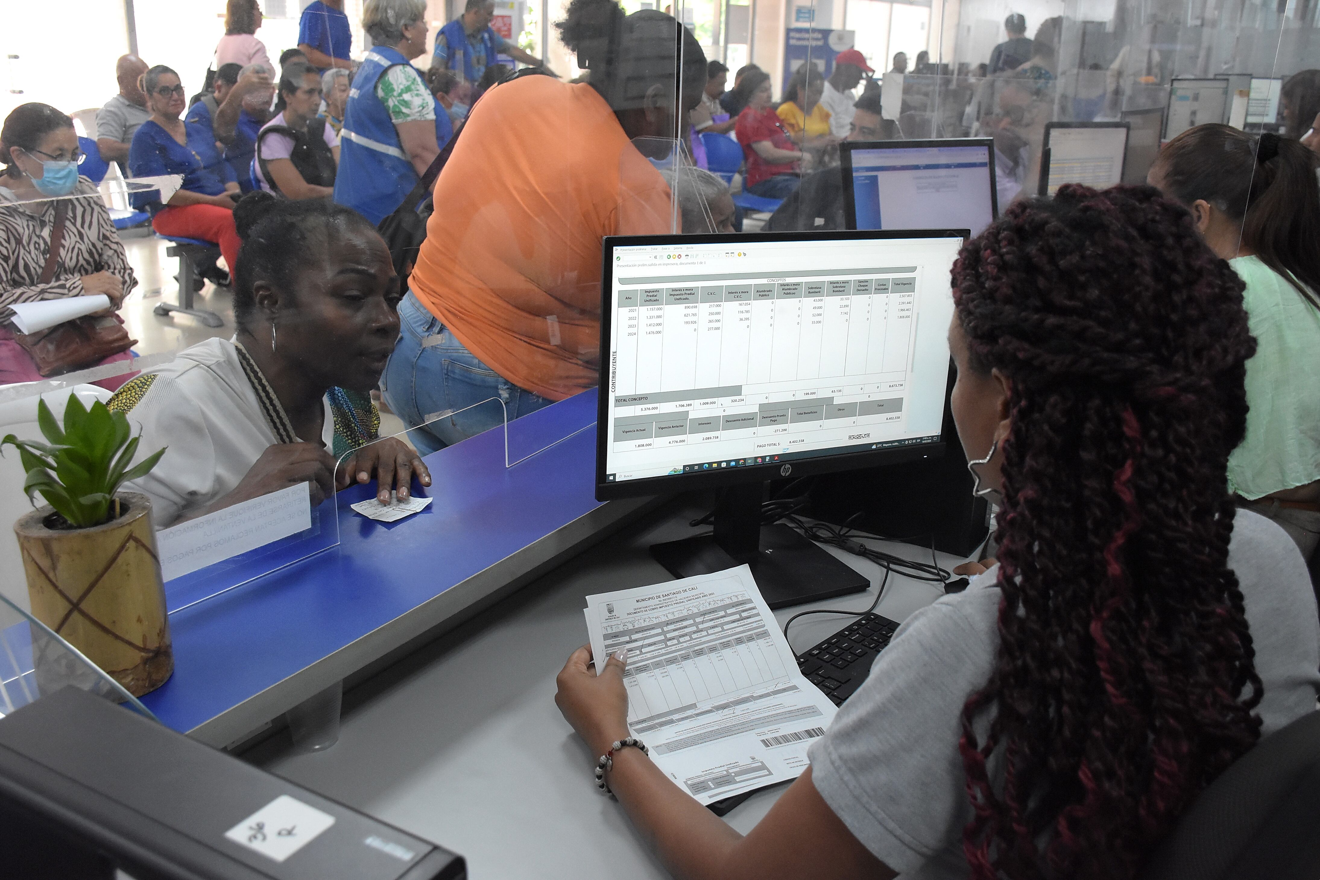 Los Caleños le madrugaron al pago del impuesto predial y poder recibir los descuentos otorgados por la secretaría de hacienda municipal para esta vigencia 2024.