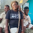 Emilse Moreno Mena, junto a sus hijos Denilson, de 11 años, y Danilson, de 17 tendrán que buscar un nuevo hogar.