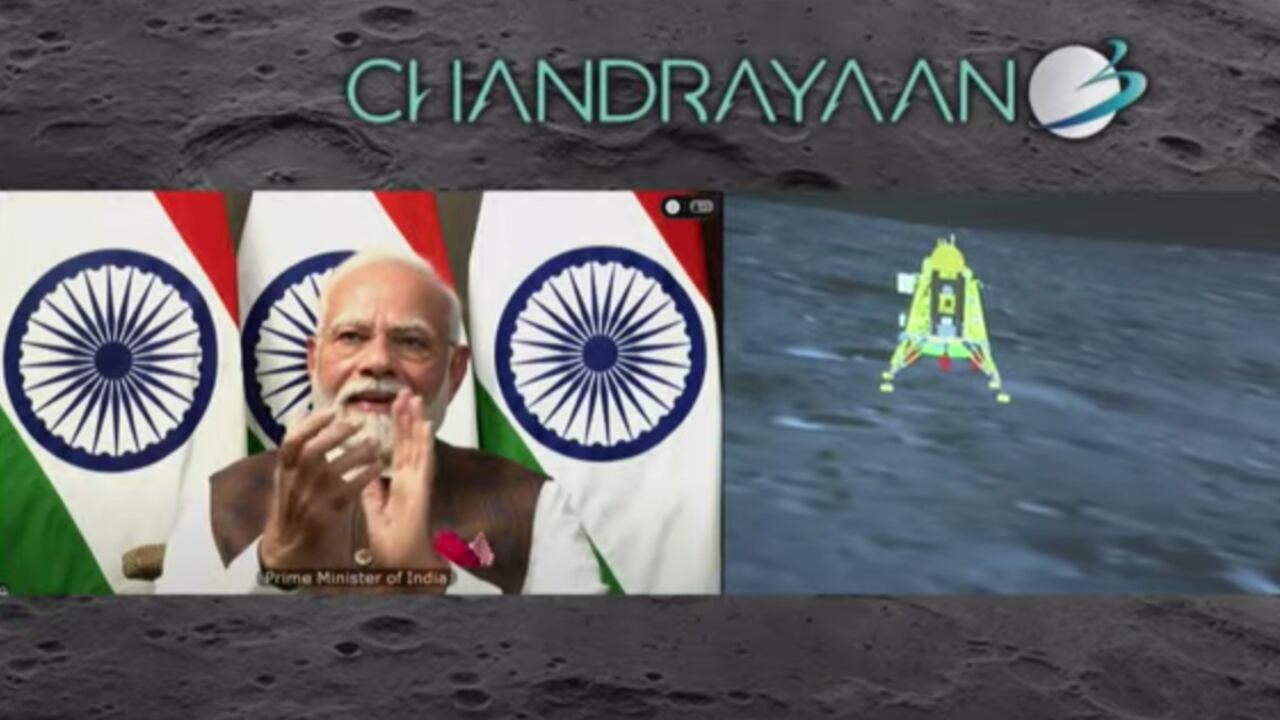 La llegada de la nave Chandrayaan-3 fue seguida en vivo por el primer ministro indio Narendra Modi.