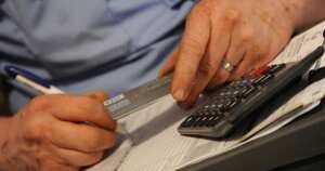 La tasa que le aplica el banco al saldo en mora es la tasa de usura.