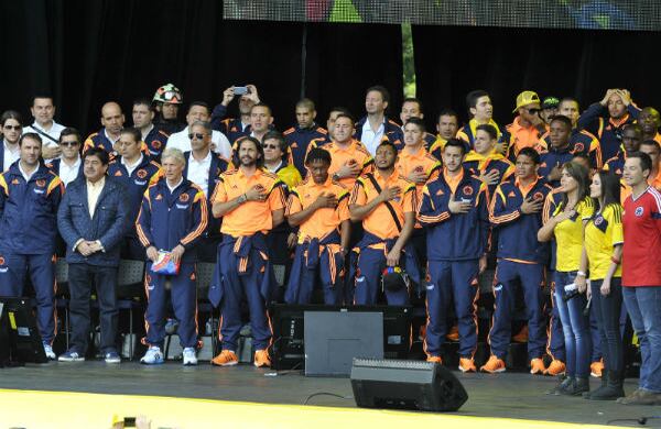 Los jugadores de la Selección Colombia, durante el multitudinario recibimiento en el Parque Simón Bolívar, en Bogotá, el domingo 6 de julio, del 2014, luego de su brillante participación en el Mundial Brasil 2014. Foto: Carlos Julio Martínez / SEMANA.