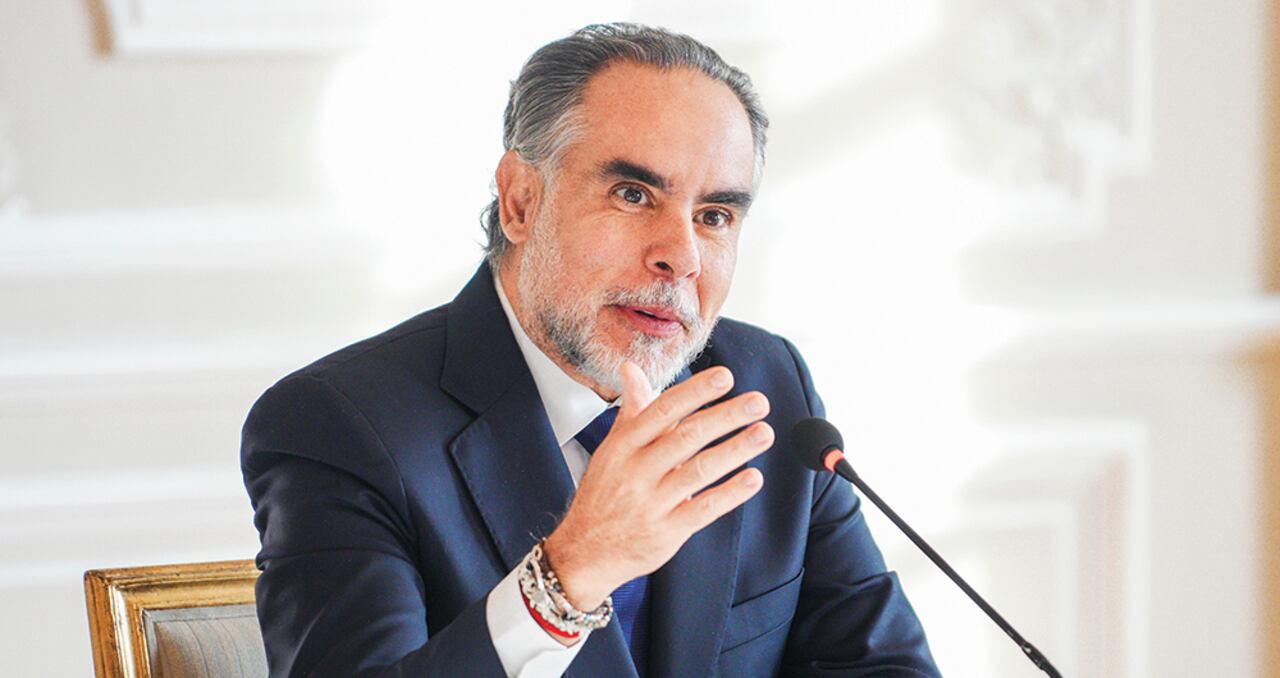 ARMANDO BENEDETTIMinistro del Interior