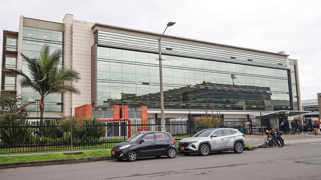 La Unidad para las Víctimas, con un presupuesto de 4,5 billones de pesos, enfrenta una ola de denuncias y quejas por presuntas irregularidades en los últimos meses.