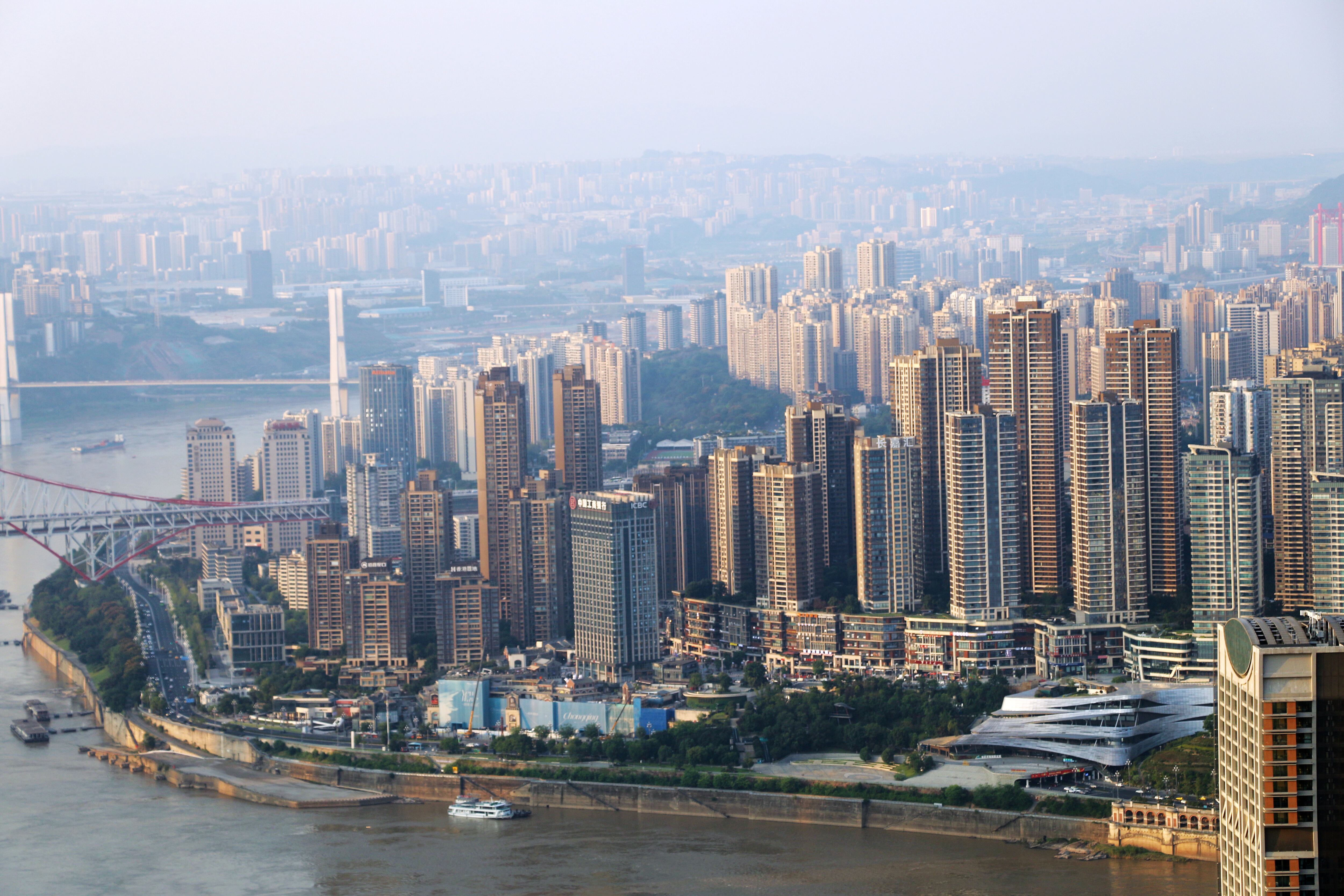 Una torre residencial en Chongqing, en el suroeste de China fue desde donde arrojaron a los bebés