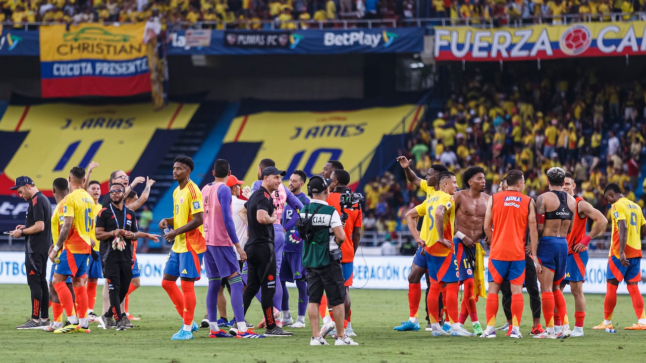 Selección Colombia al término de un juego de Eliminatorias en Barranquilla