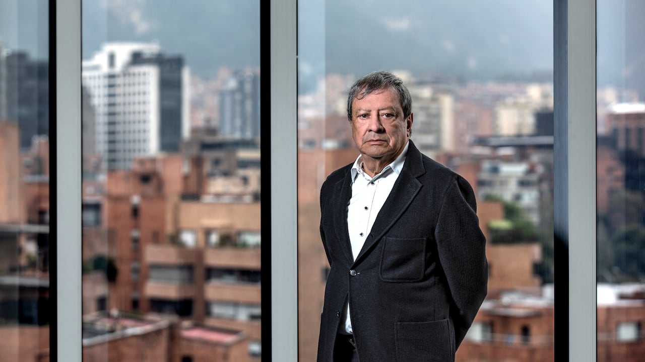 Mario Hernández.