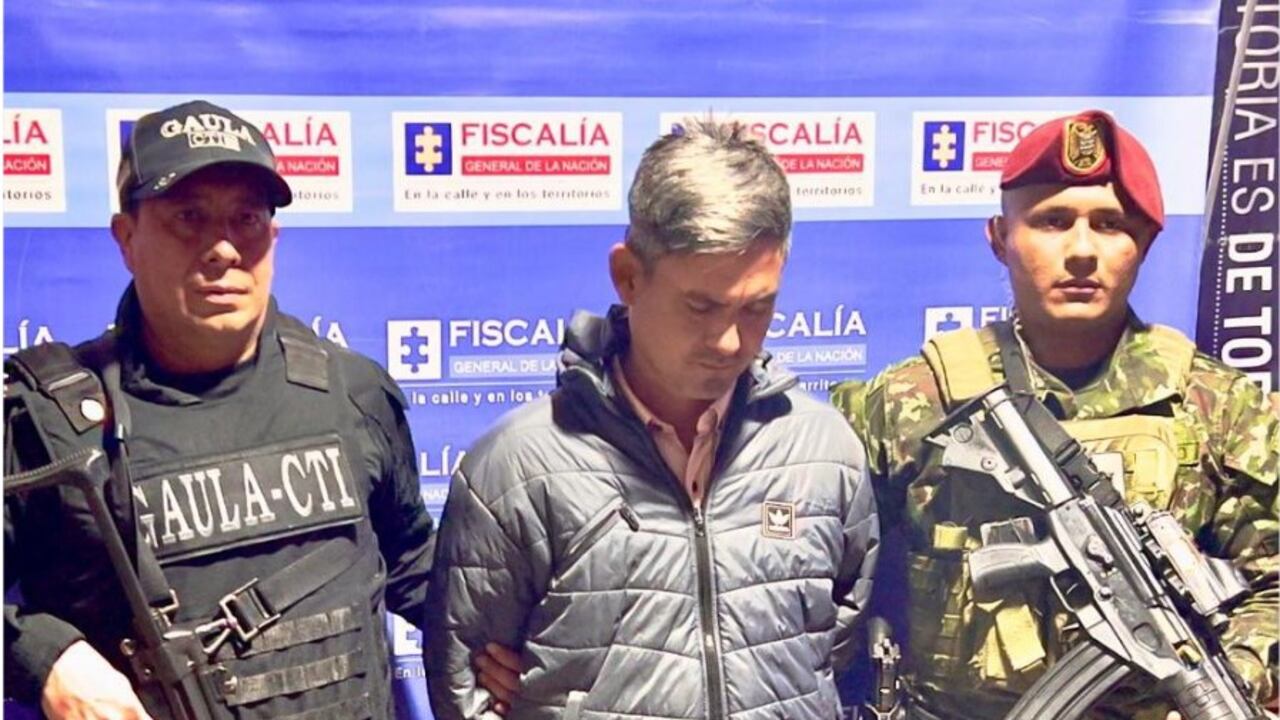 El venezolano que se hizo pasar por disidente de la Farc para extorsionar a comerciantes en Cundinamarca