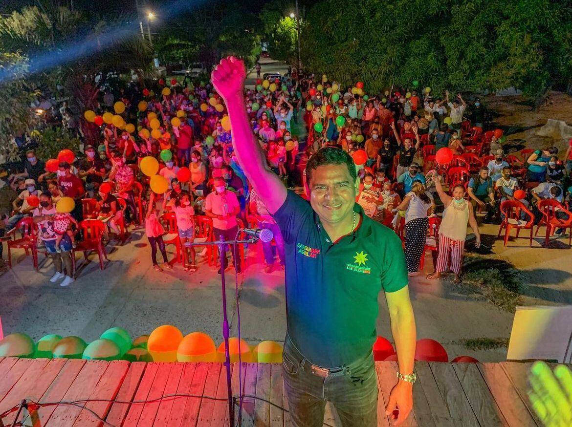 El Consejo Nacional Electoral (CNE) oficializó la designación de Santander Aguilar.