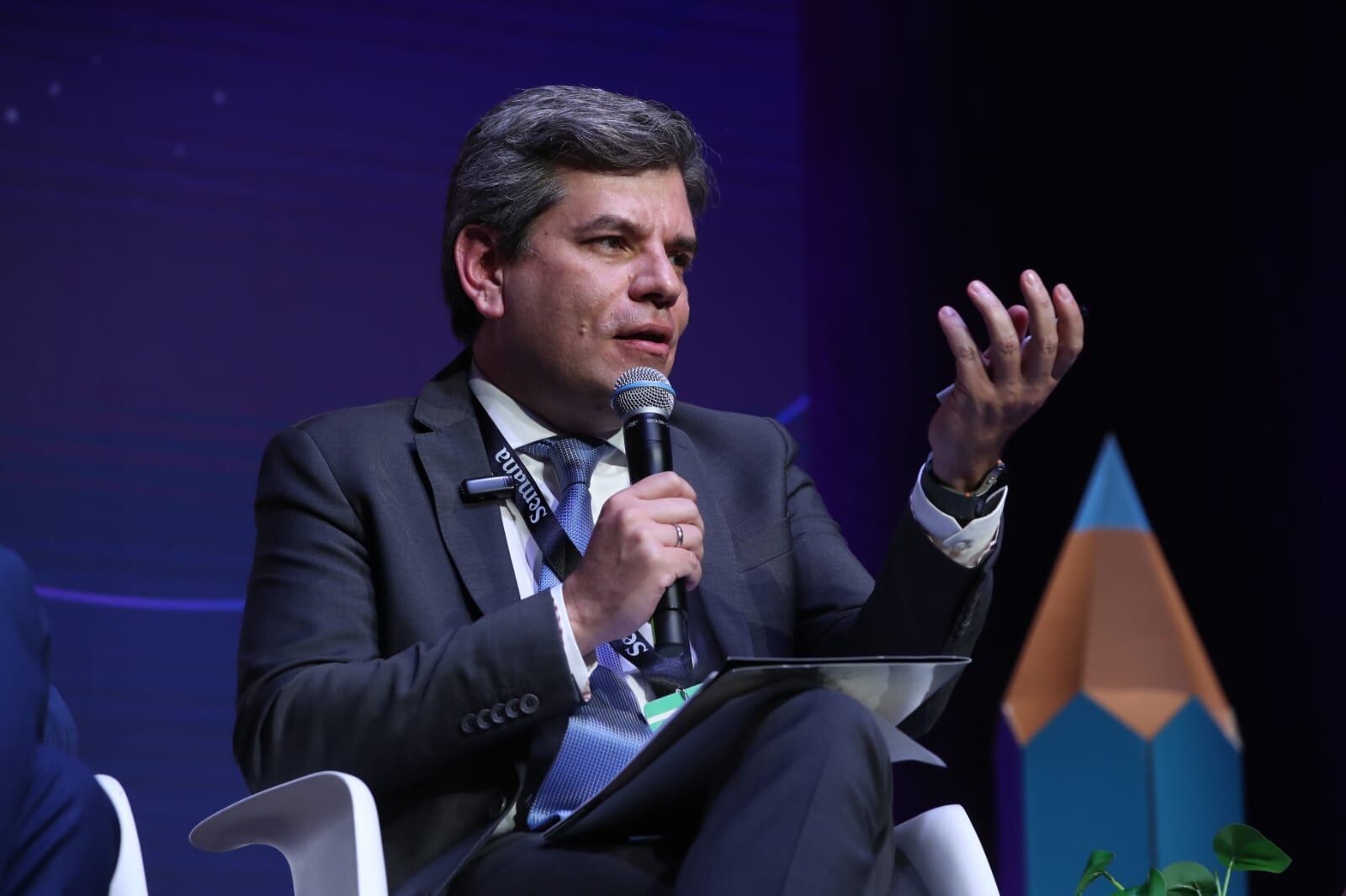 Manuel Acevedo Jaramillo, rector de la Universidad de Ciencias Aplicadas y Ambientales – U.D.C.A.