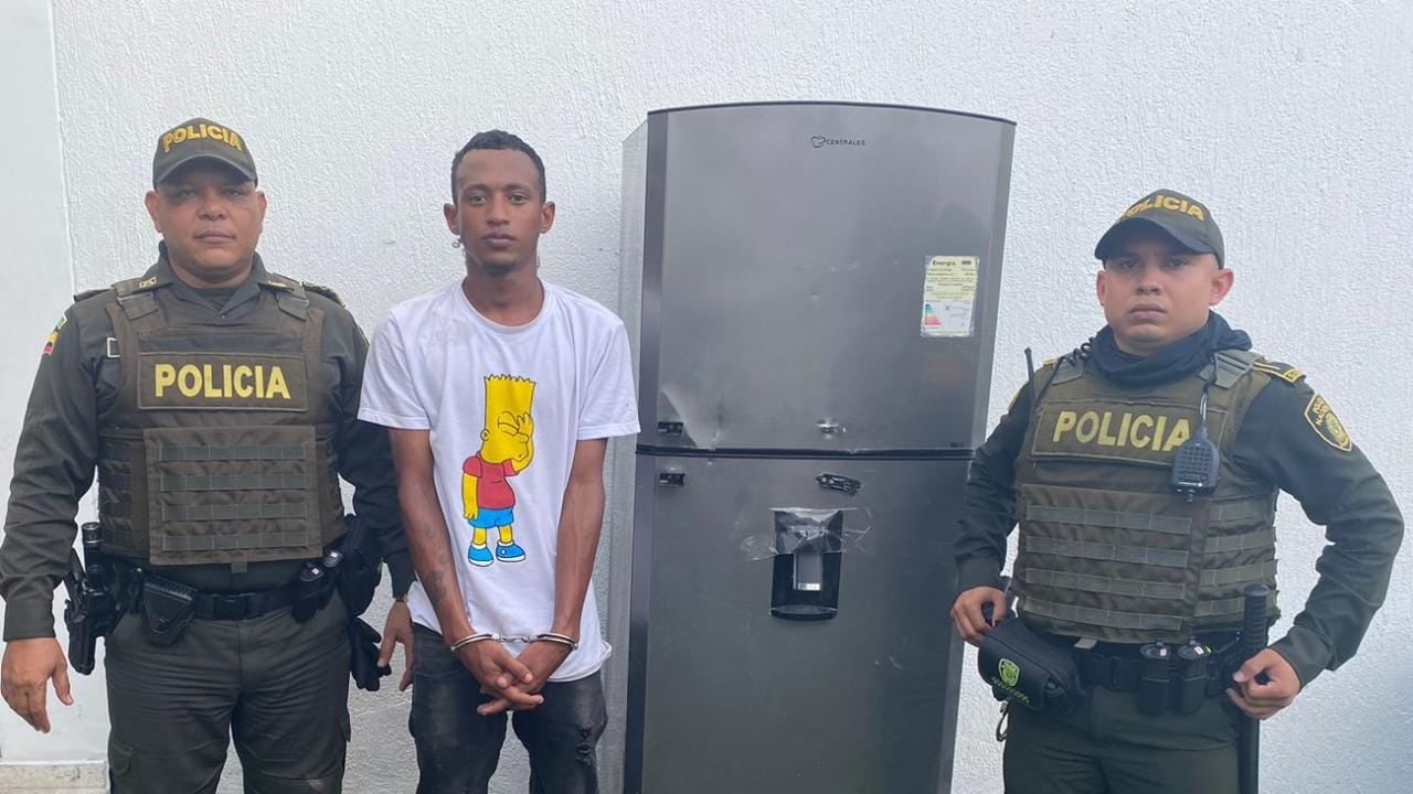Este es el hombre capturado con la nevera que fue robada del CDI