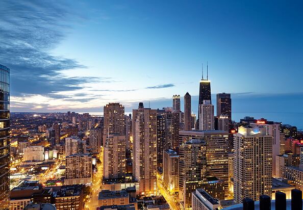 En documento se detalló que entre el 17 de abril y el 5 de mayo de 2023 se informaron 12 casos confirmados y un caso probable del virus por parte del Departamento de Salud Pública de Chicago, entre hombres de entre 24 y 46 años. (Photo by: Andy Stagg/View Pictures/Universal Images Group via Getty Images)